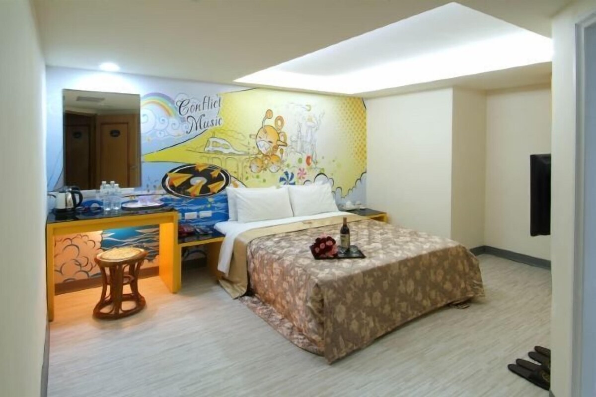 Premium bedding, free WiFi, bed sheets