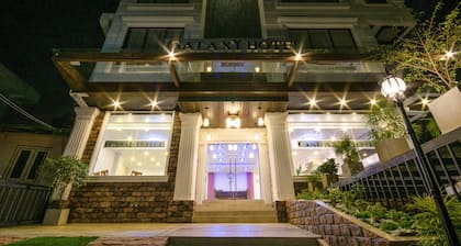 Galaxy City Hotel
