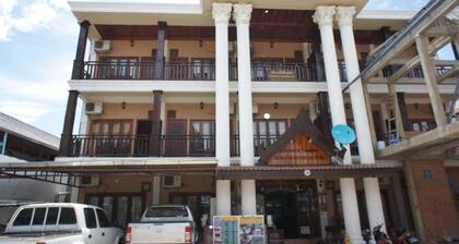 Domon Guesthouse