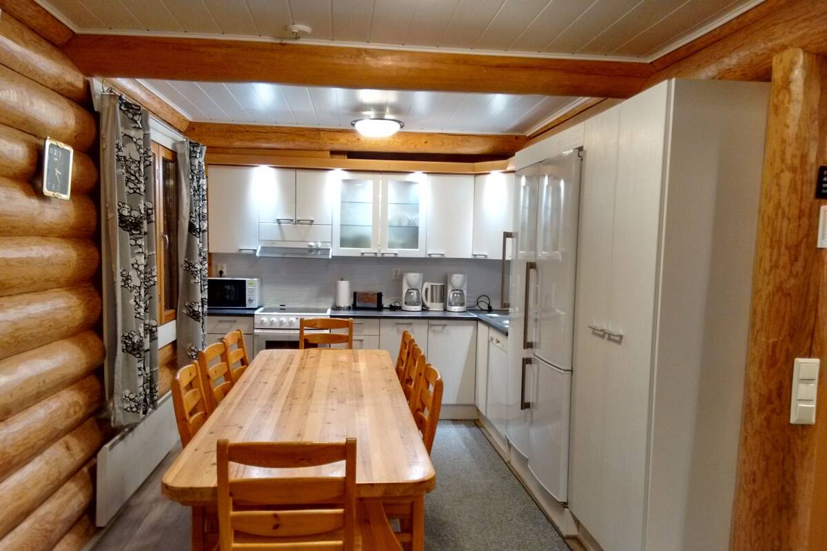 Desk, iron/ironing board, rollaway beds