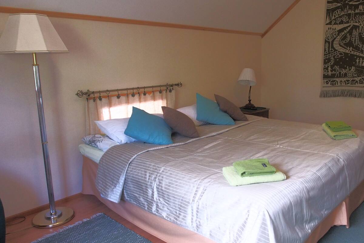 Desk, iron/ironing board, rollaway beds