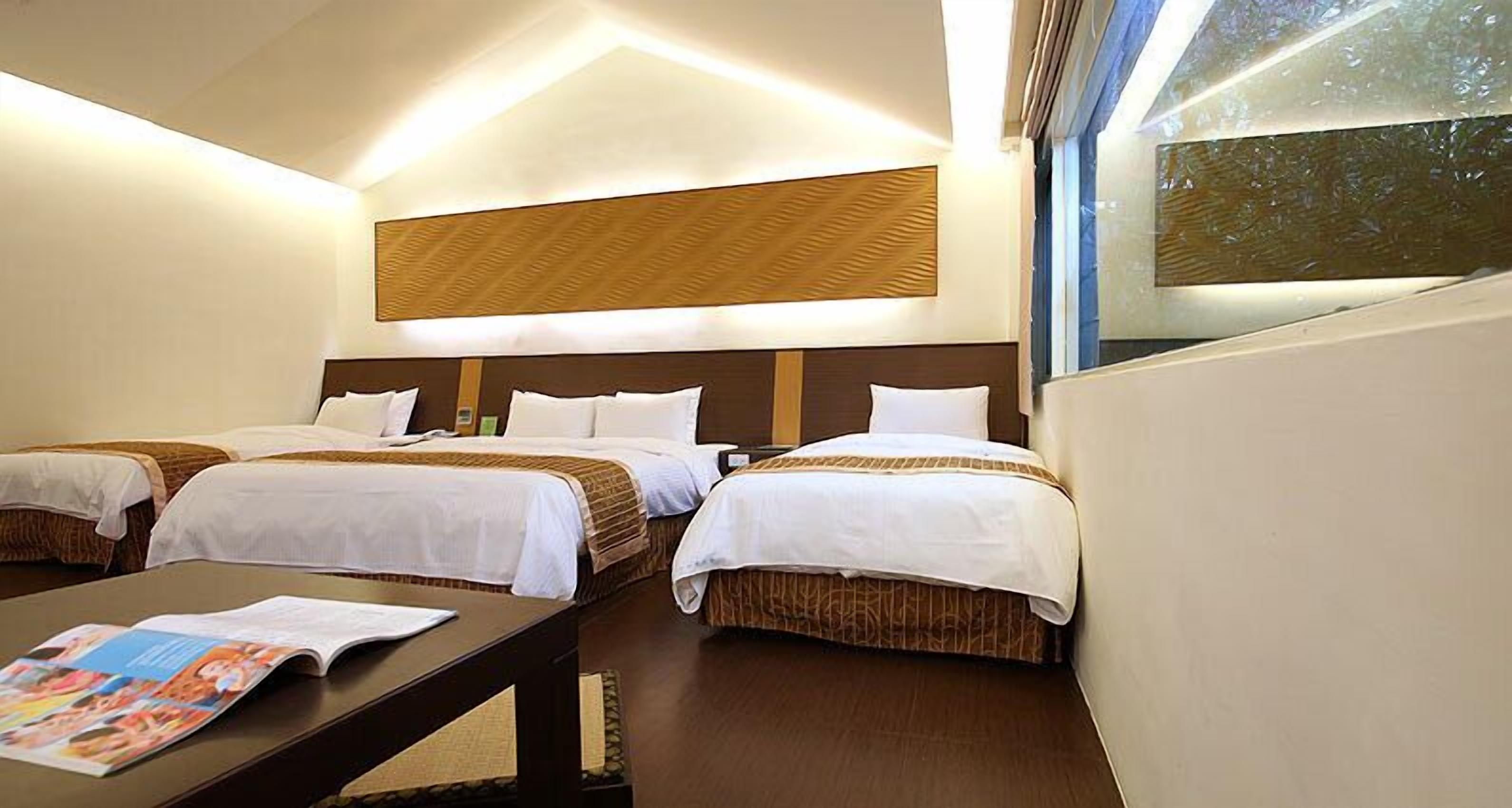 1 bedroom, in-room safe, desk, soundproofing