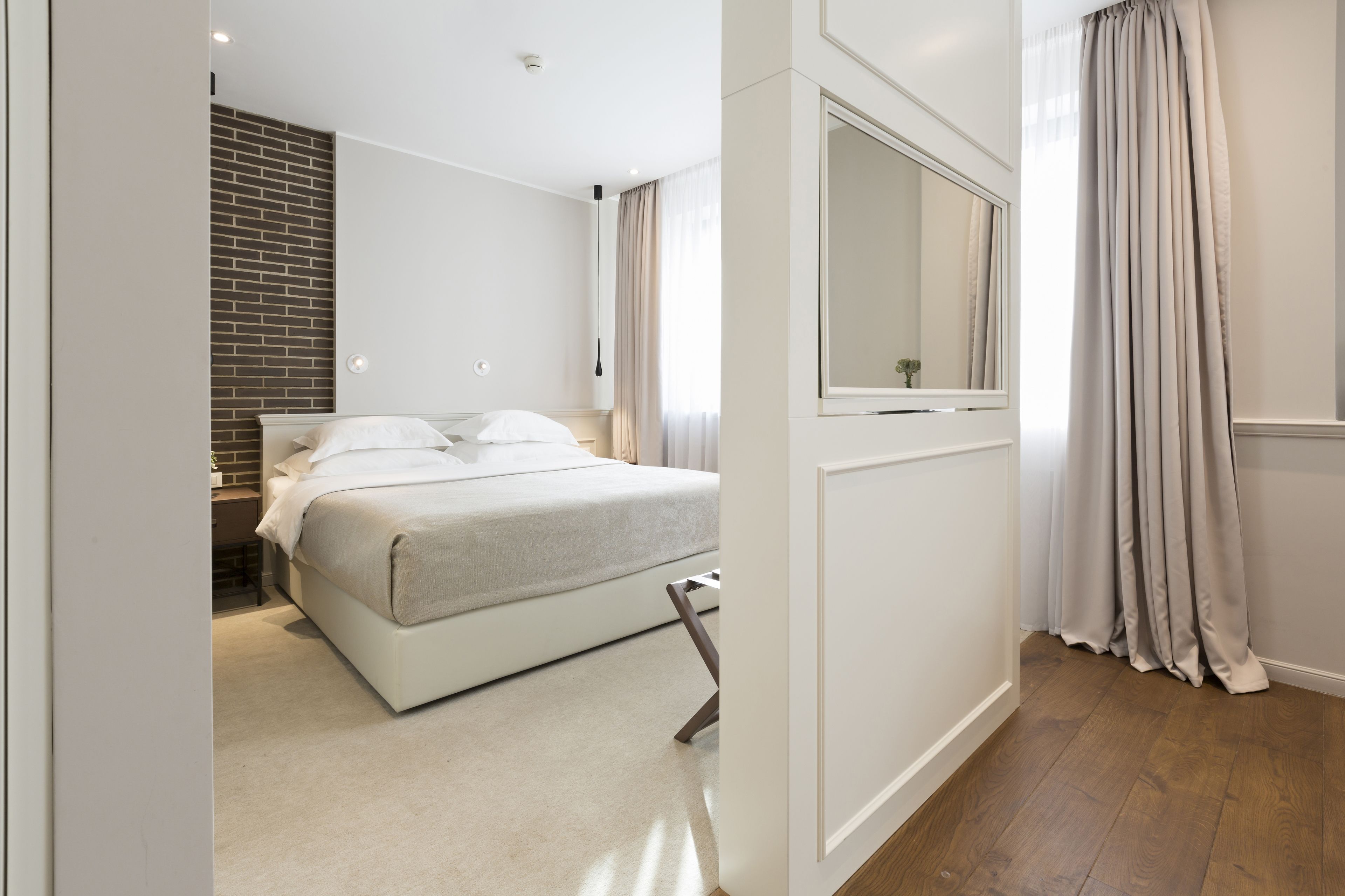 Junior Suite  | Minibar, in-room safe, desk, soundproofing