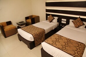 Standard Double or Twin Room, 1 Double Bed, Private Bathroom | In-room safe, desk, rollaway beds, free WiFi