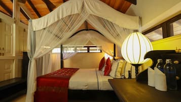 Family Bungalow, 3 Bedrooms, Garden View, Courtyard Area | Minibar, in-room safe, individually decorated, individually furnished