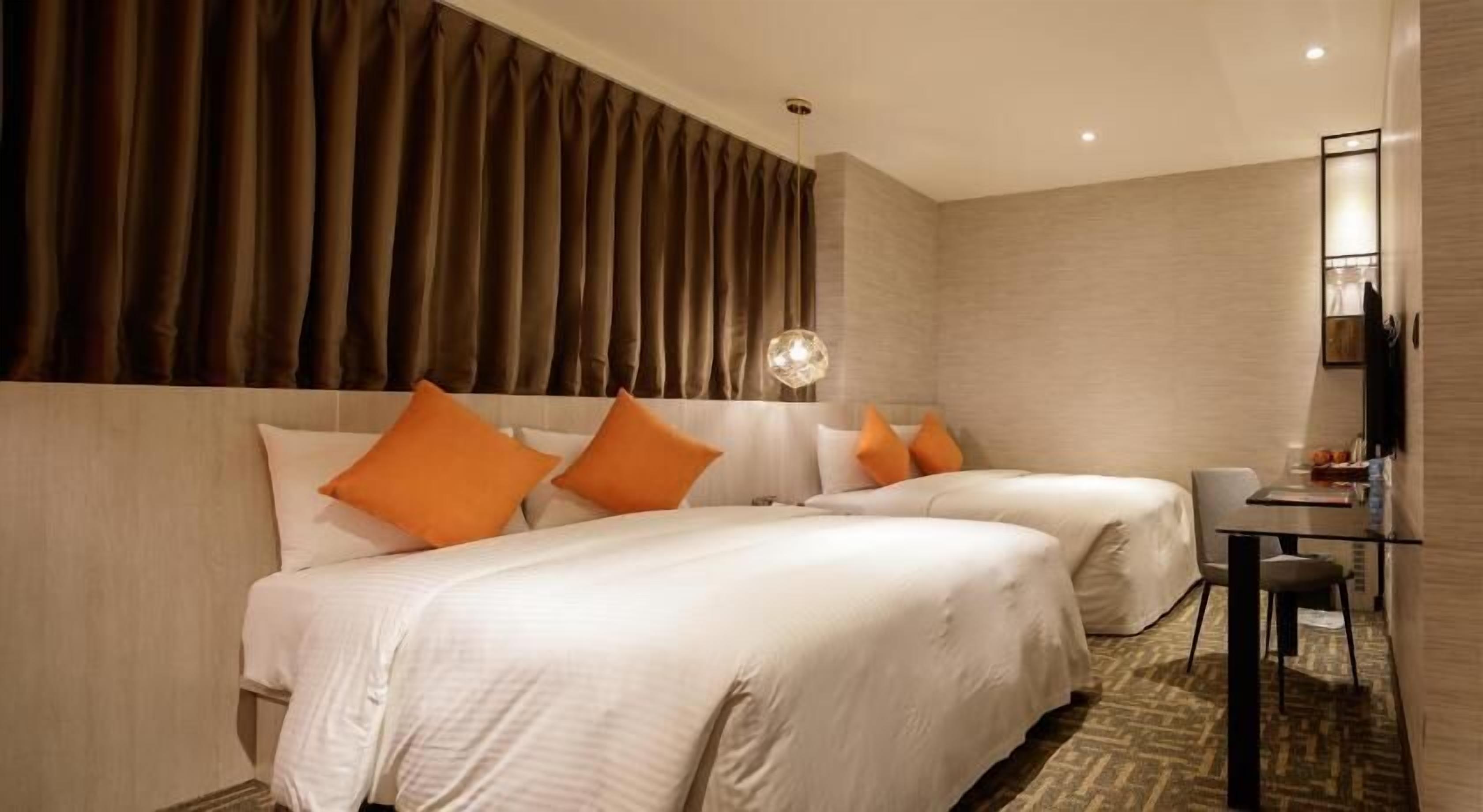 In-room safe, iron/ironing board, free WiFi, bed sheets