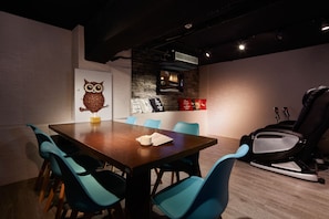 Fridge, microwave, electric kettle - Via Hotel Taipei Station (Taipei)