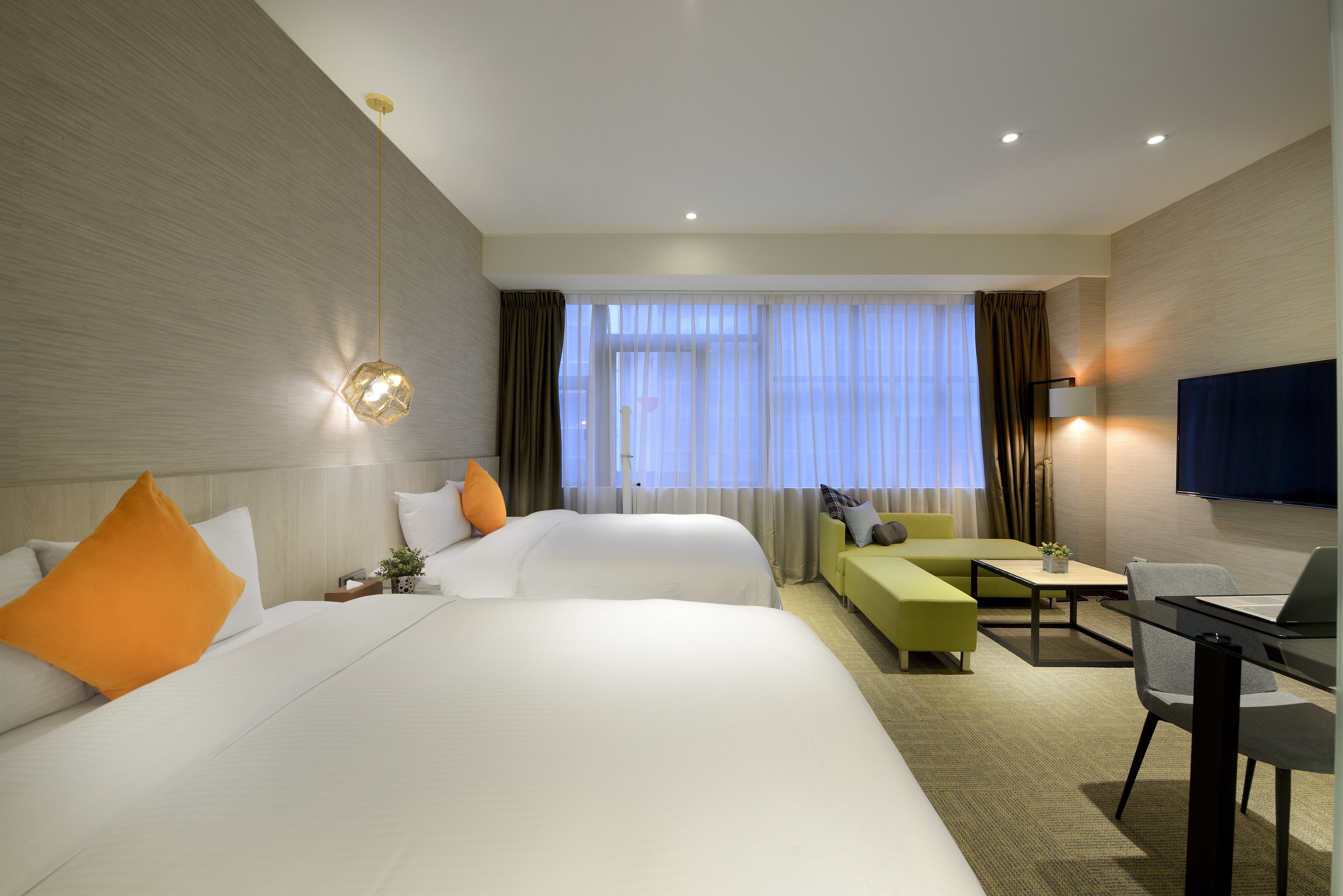 Deluxe Quadruple Room | In-room safe, iron/ironing board, free WiFi, bed sheets