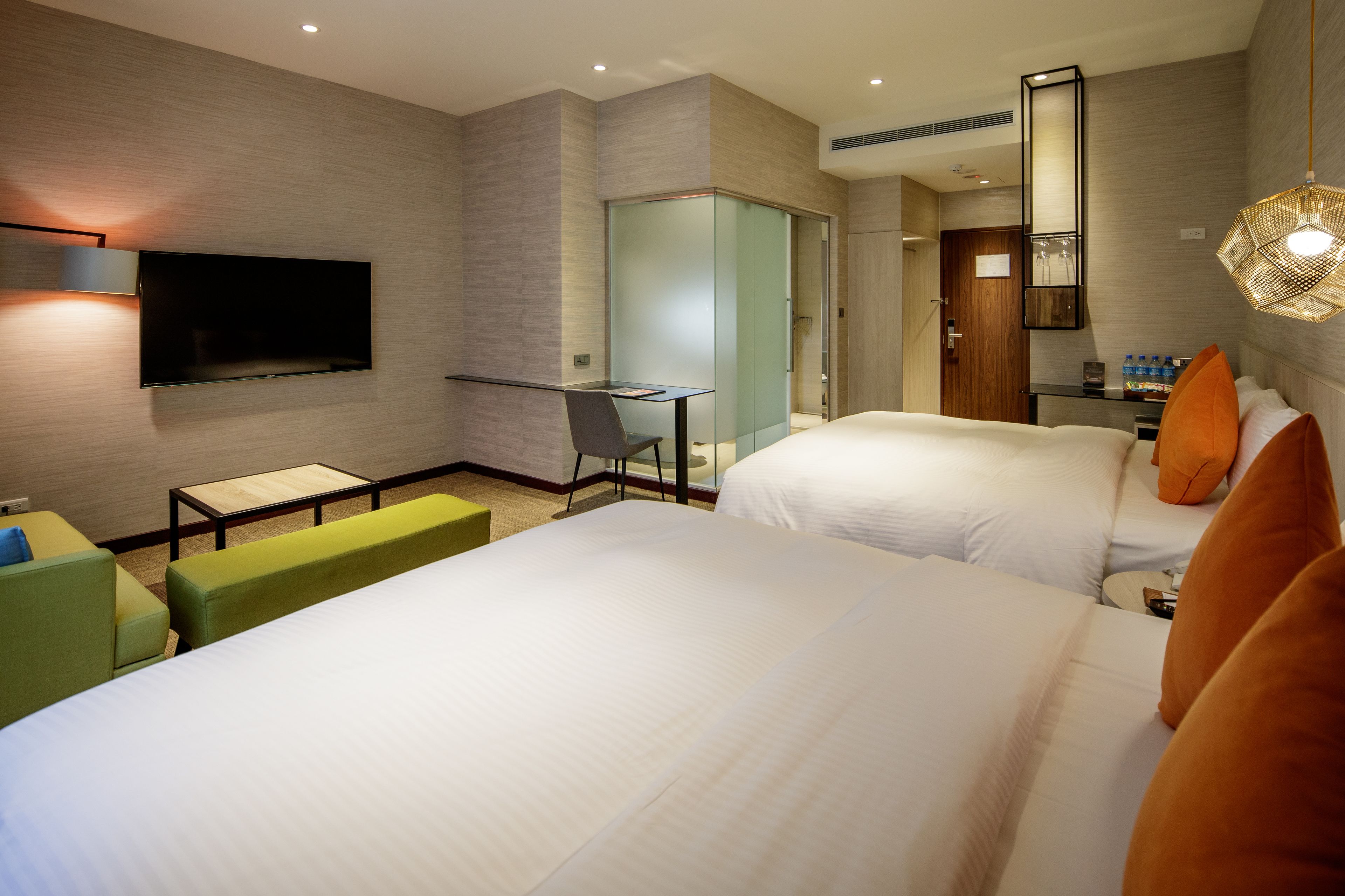 deluxe quadruple room | room amenity