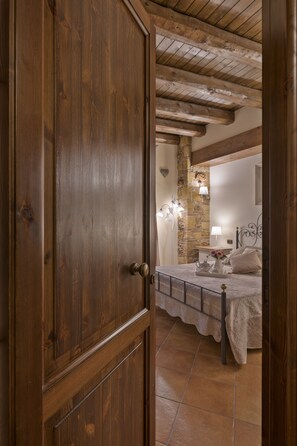 Superior Double Room, Balcony | Minibar, desk, free WiFi, bed sheets - Bed & Breakfast Le Oasi (Terrasini)