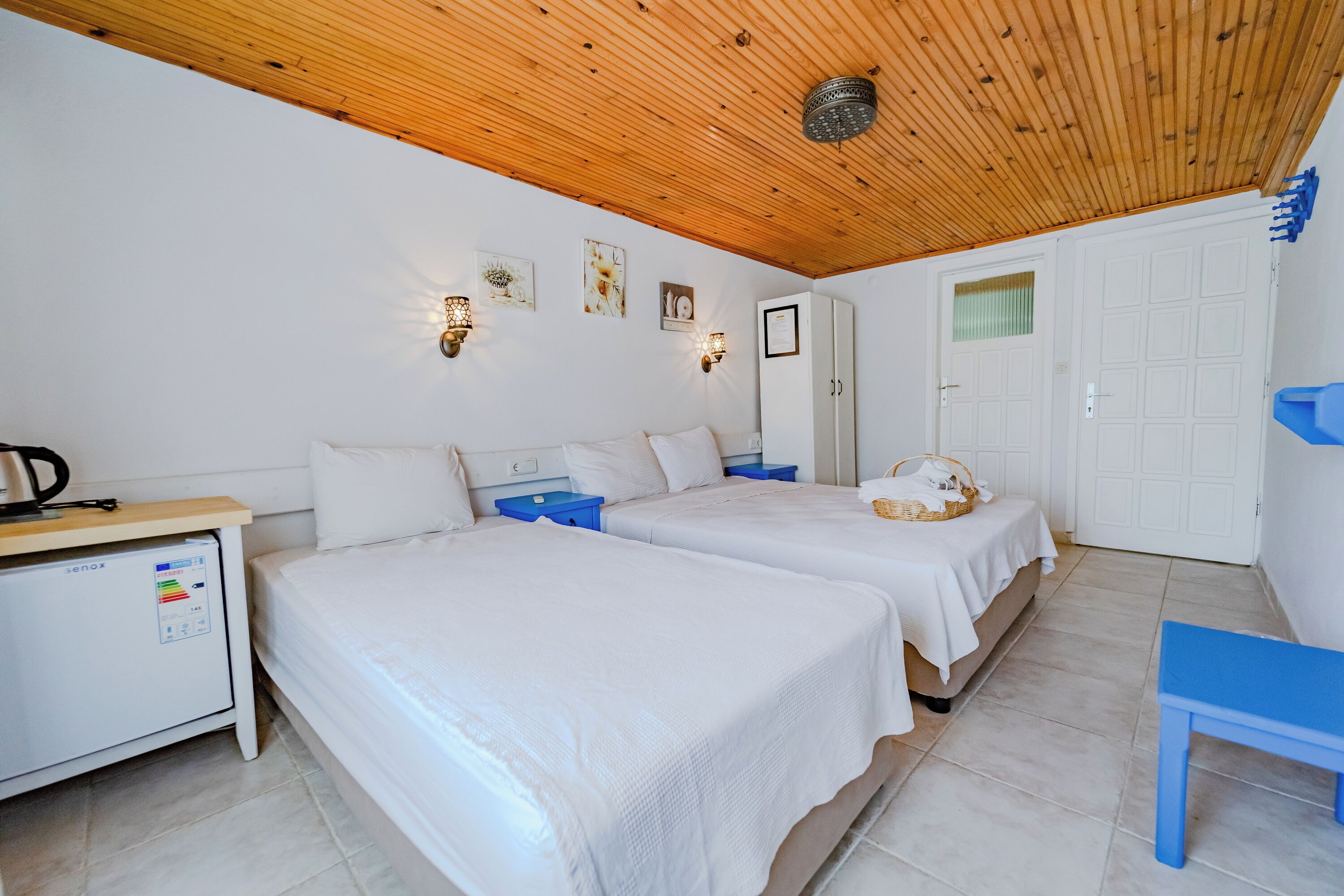 standard triple room | 1 bedroom, in-room safe, free wifi