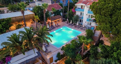Golden Lighthouse Hotel