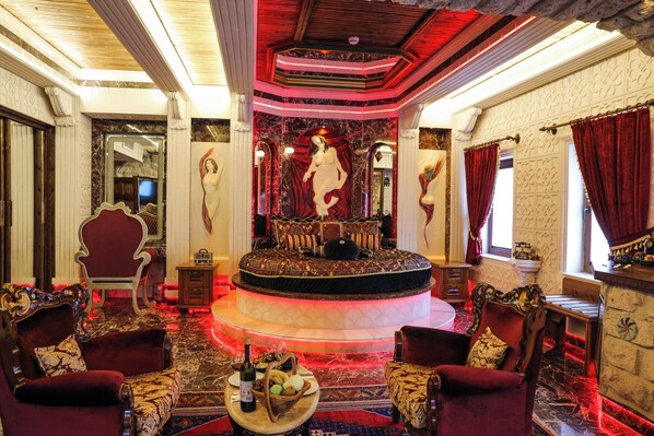 Eros | Hypo-allergenic bedding, minibar, in-room safe, individually decorated - Kapadokya Hill Hotel & Spa (Nevsehir)