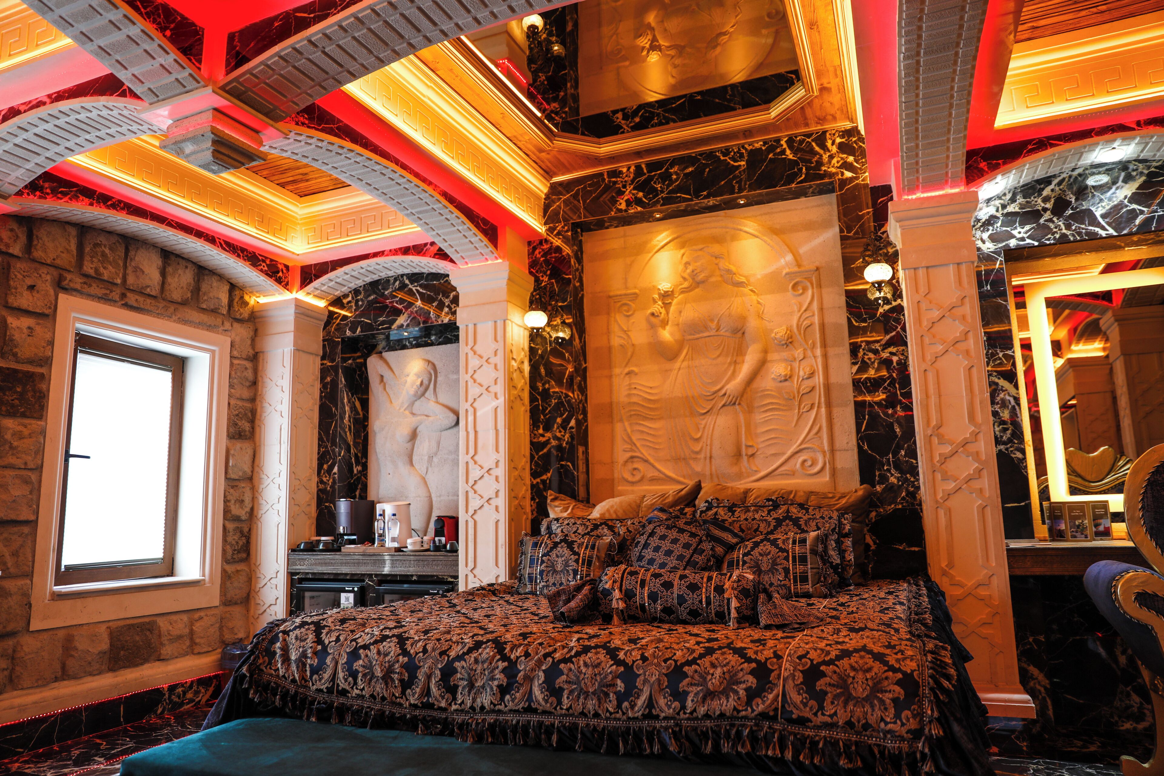 Venus | Hypo-allergenic bedding, minibar, in-room safe, individually decorated