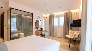 Quarto standard | 1 quarto, cofres nos quartos, escrivaninha, quartos à prova de som