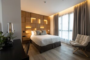 Castle View Room | In-room safe, desk, soundproofing, free WiFi - Old Port Hotel (Limassol)