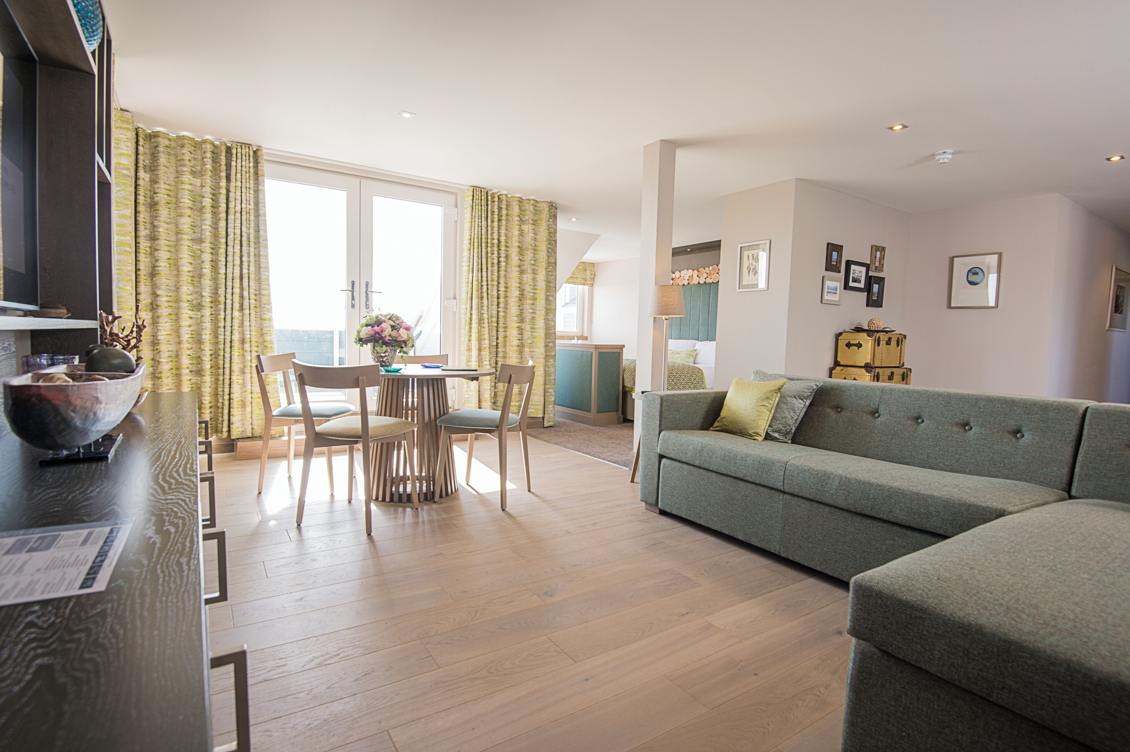 Executive Room | Living area | Smart TV