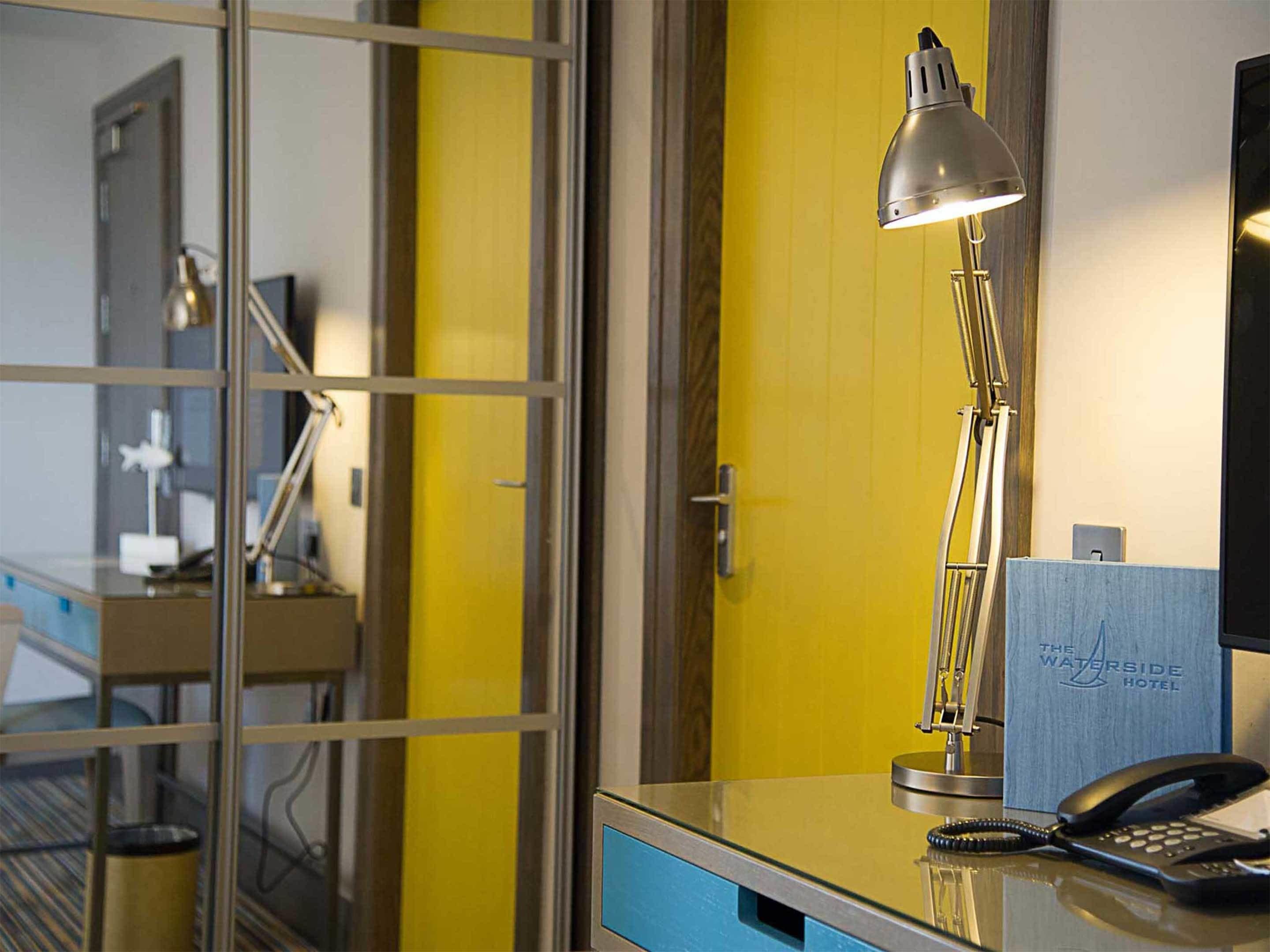 desk, laptop workspace, iron/ironing board, free wifi