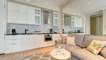 Executive Apartment, 1 Bedroom, Balcony (4 adults) | Private kitchenette | Full-sized fridge, microwave, oven, stovetop