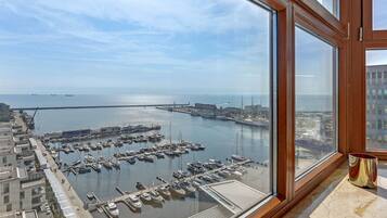 Classic Apartment, 1 Bedroom, Sea View (4 adults) | 1 bedroom, individually decorated, individually furnished