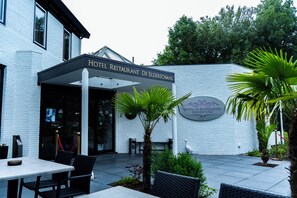 Exterior - Hotel de Elderschans (Aardenburg)