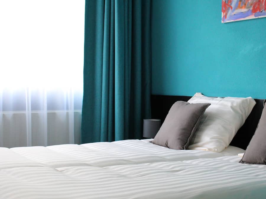 Standard Double Room | Desk, soundproofing, cribs/infant beds, free WiFi