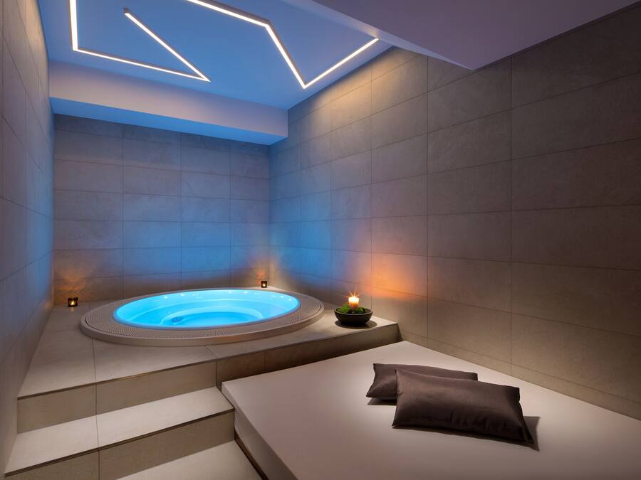 Bañera de hidromasaje, tratamientos corporales