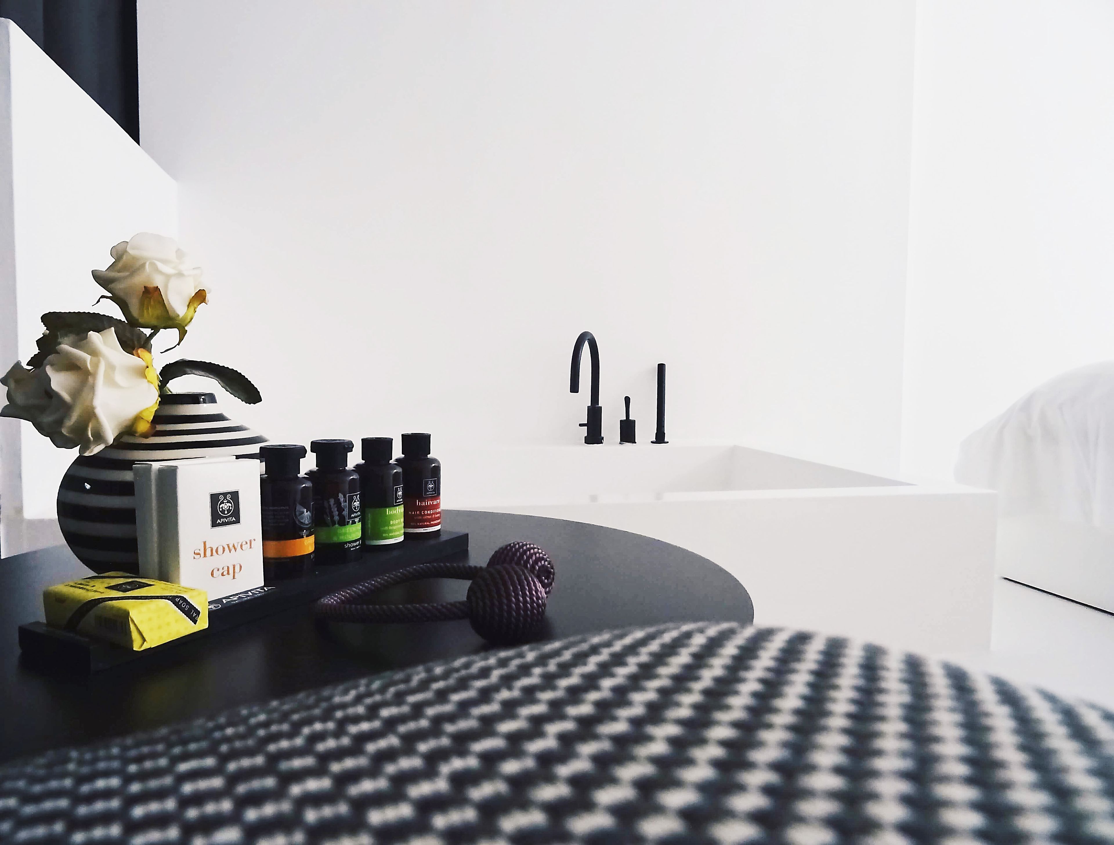 deluxe double room, courtyard view, annex building | 1 bedroom, premium bedding, memory-foam beds, minibar