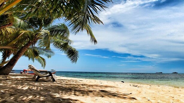 On the beach - Akwadup Lodge (Panama City)