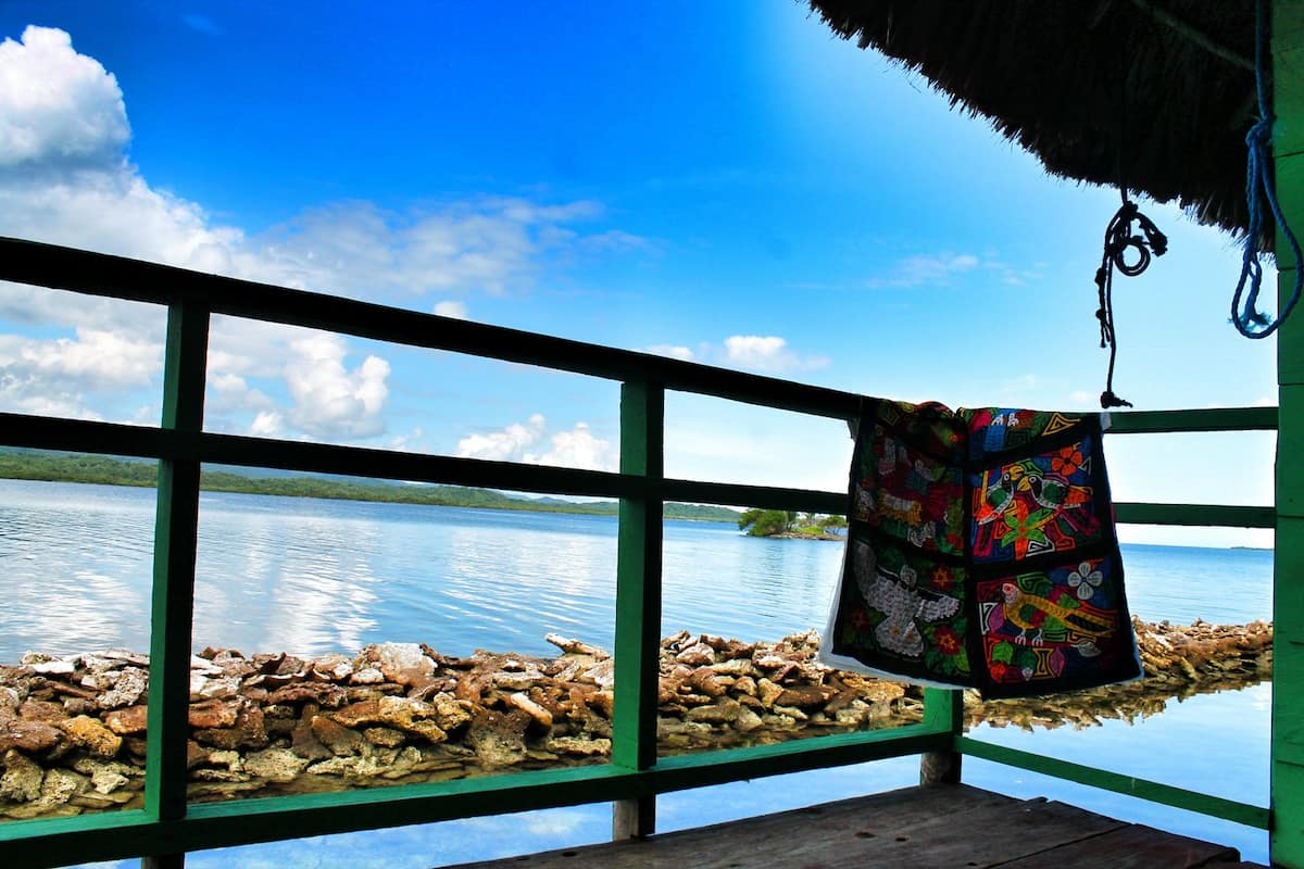 Traditional Cabin, 1 Bedroom, Ocean View | Desk
