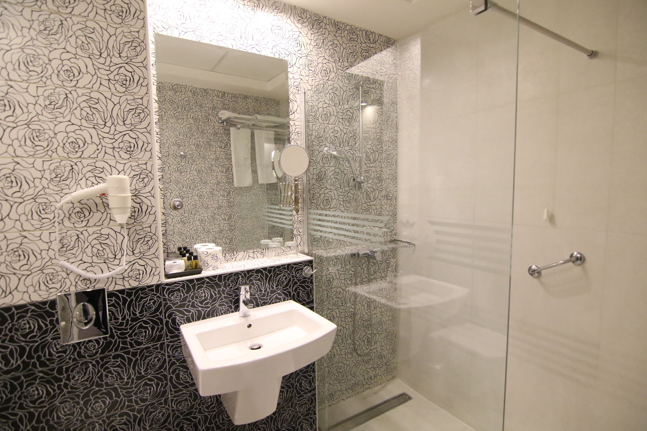 shower, free toiletries, hair dryer, bathrobes