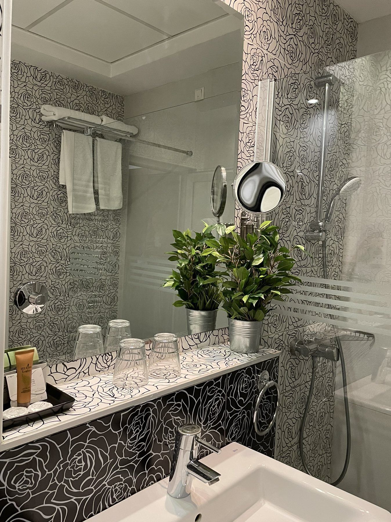 shower, free toiletries, hair dryer, bathrobes