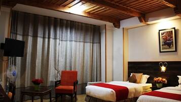 1 bedroom, in-room safe, free WiFi