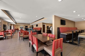 Petit déjeuner à emporter compris tous les jours