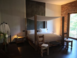 In-room safe, cribs/infant beds, free WiFi, bed sheets