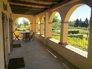 Terrace/patio