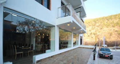 Dorji Elements Boutique Hotel