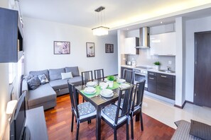 Luksushuoneisto, 1 makuuhuone (Lobzowska 22 Street) | Ylelliset vuodevaatteet, yksilöllisesti sisustettu