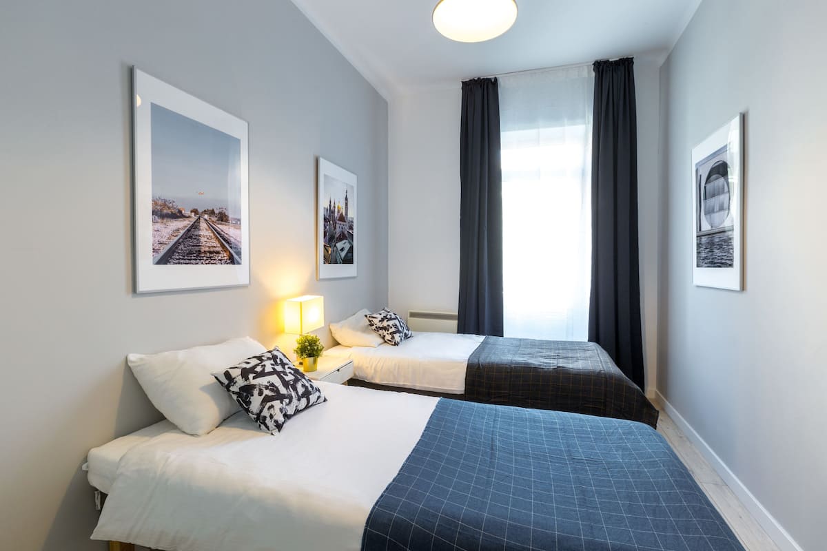 Apartment, 3 Bedrooms (Mazowiecka 11 Street) | Premium bedding, desk, iron/ironing board, WiFi (free)