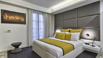 Deluxe Double Room | 1 bedroom, hypo-allergenic bedding, minibar, in-room safe