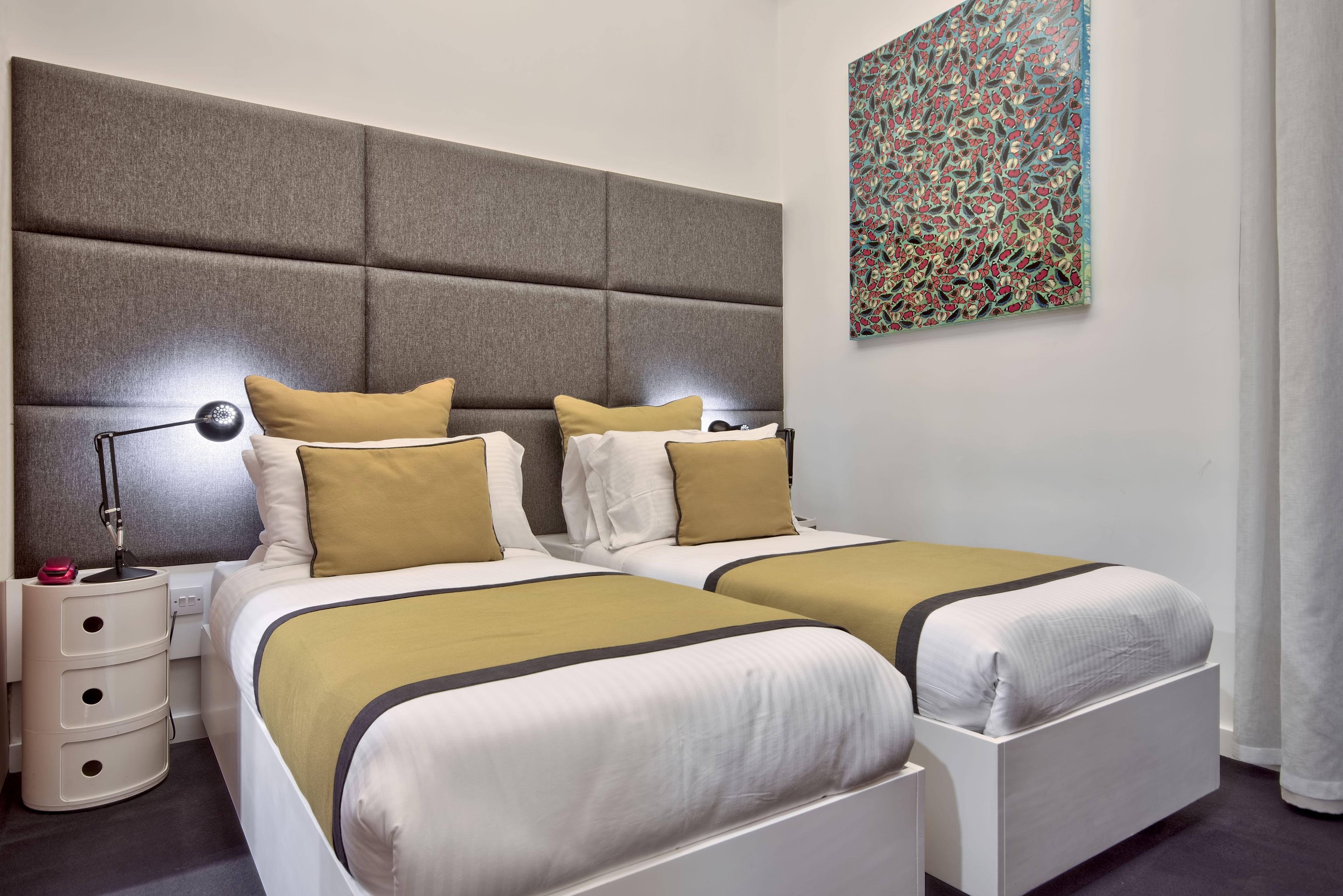 deluxe double or twin room | 1 bedroom, hypo-allergenic bedding, minibar, in-room safe
