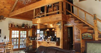 Bear Creek Lodge Cabin Resort