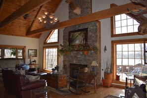 Lobby - Bear Creek Lodge Cabin Resort (Walnut Shade)