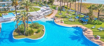 Playa Esperanza Resort