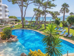 Indoor pool, 3 outdoor pools, open 8:00 AM to 8:00 PM, pool umbrellas - Playa Esperanza Resort (Muro)