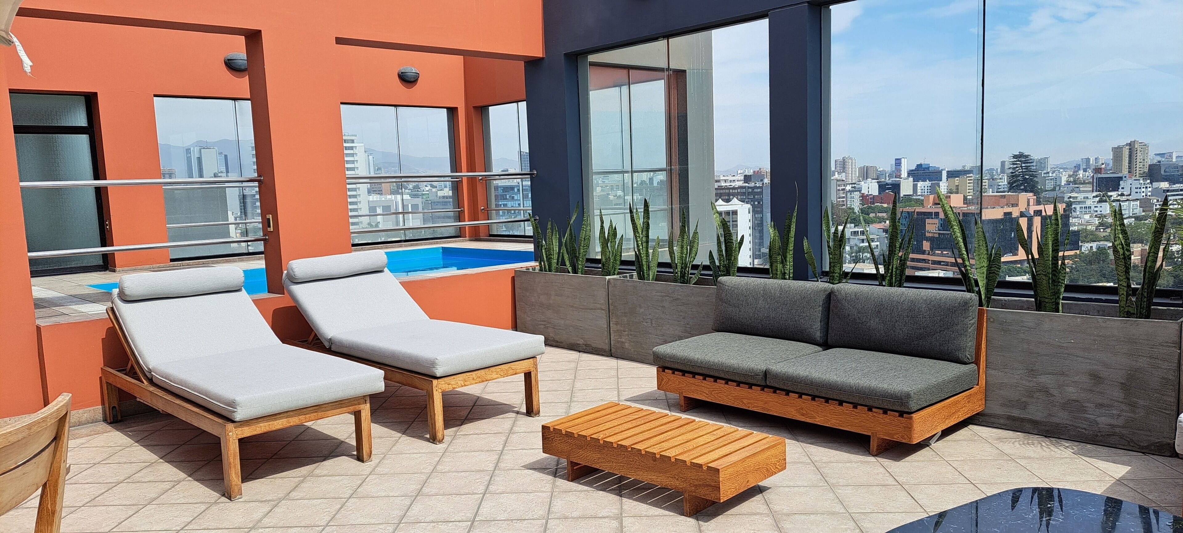 outdoor pool, pool loungers