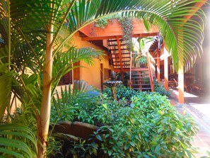 Interior - Hotel El Maltese – Lakefront (Granada)