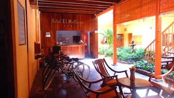 Entrada interior