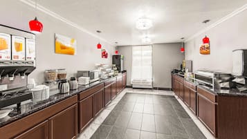 Petit déjeuner continental compris tous les jours