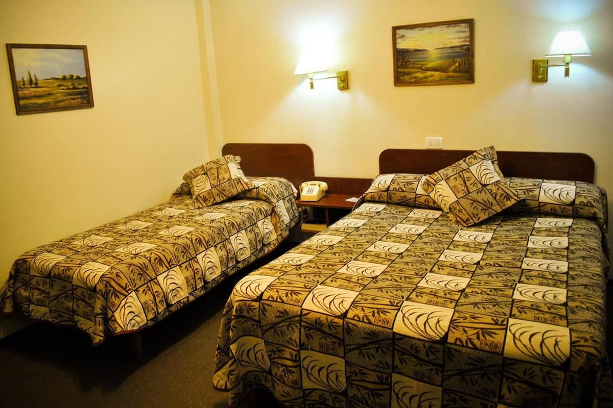 Minibar, coffres-forts dans les chambres, Wi-Fi gratuit, draps fournis